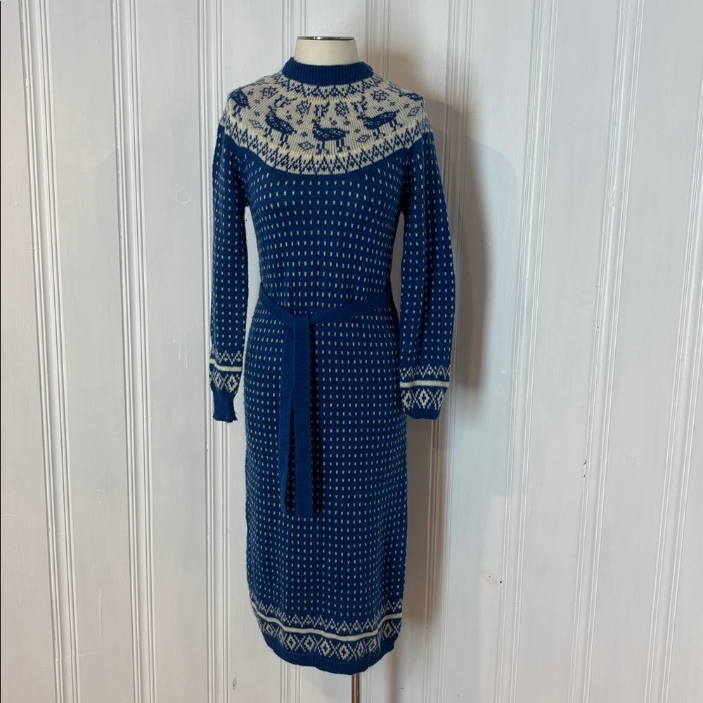 Vintage Retro Chalet Knit Dress, Blue & White – Size Small